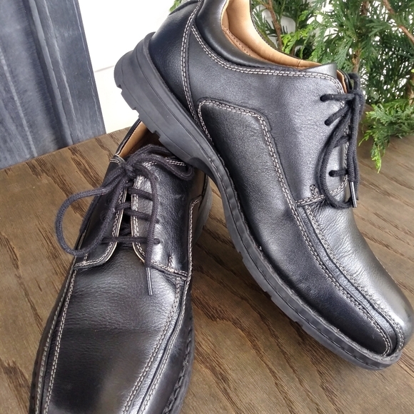 DOCKERS MEN'S SHOES - Picture 2 of 6